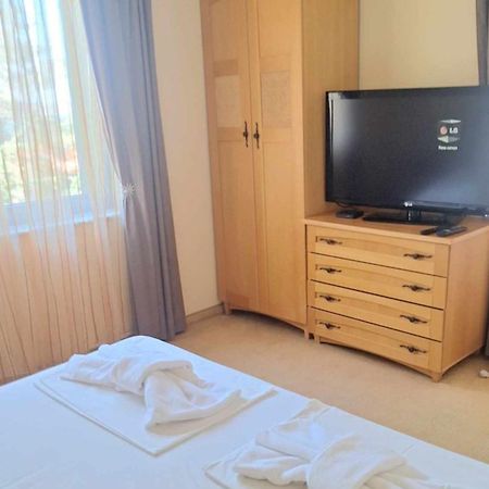Santa Marina Apartaments - Karina 2 Sozopol Buitenkant foto